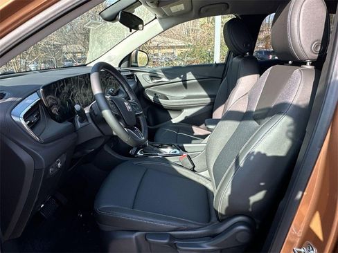 New 2025 Buick Encore GX Preferred image 13