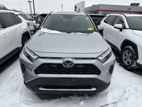 Used 2023 Toyota RAV4 XLE image 3