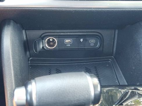 Used 2023 Kia Sportage EX FWD image 22