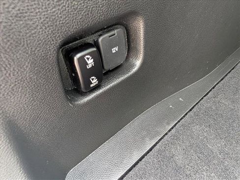 Used 2023 Ford Edge ST-Line AWD/4WD image 21