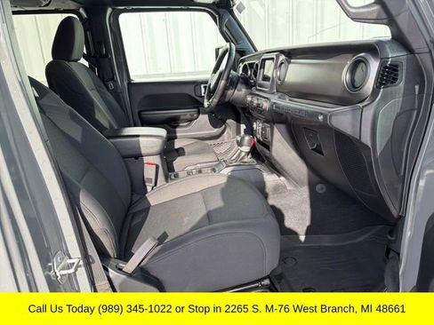 Used 2020 Jeep Wrangler Unlimited Sport image 34