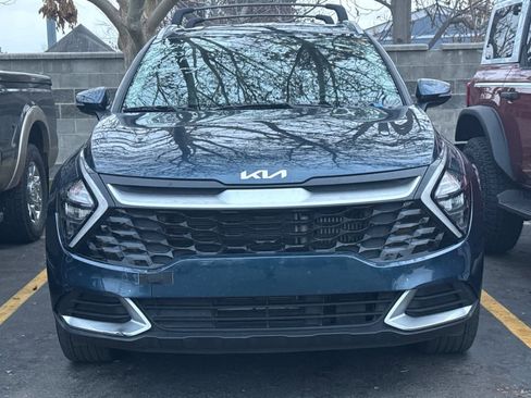 Used 2023 Kia Sportage EX image 5