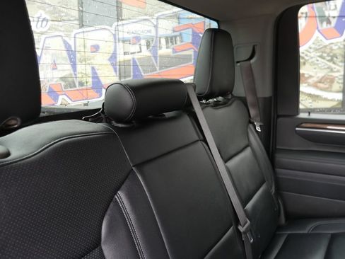 Used 2025 Chevrolet Silverado 2500 LT w/ Safety Package AWD/4WD image 15