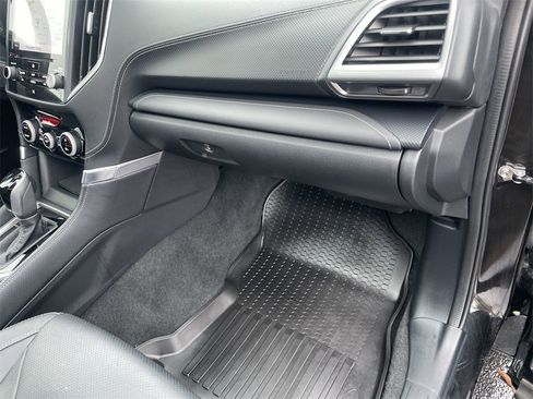 Certified 2022 Subaru Forester Touring w/ Popular Package #3 image 36