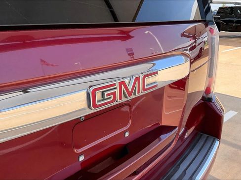Used 2020 GMC Yukon XL Denali RWD image 29