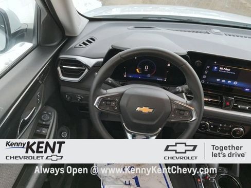 Certified 2025 Chevrolet TrailBlazer LT w/ Convenience Package image 18