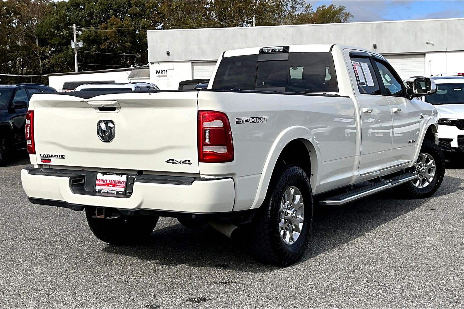 Used 2020 RAM 3500 Laramie AWD/4WD image 12