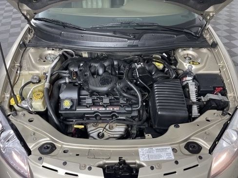 Used 2003 Chrysler Sebring LXi image 33