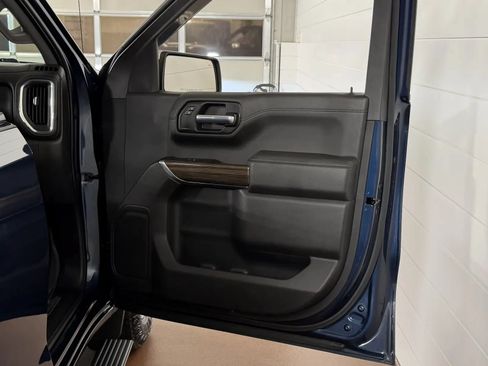 Used 2020 Chevrolet Silverado 1500 LT w/ All-Star Edition AWD/4WD image 38