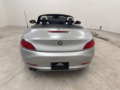 Used 2014 BMW Z4 sDrive28i RWD image 19