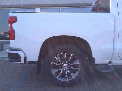 Used 2019 Chevrolet Silverado 1500 RST AWD/4WD image 4