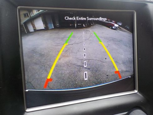 Used 2018 Jeep Grand Cherokee Limited image 18