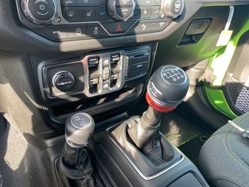 New 2025 Jeep Wrangler Unlimited Sport AWD/4WD image 28