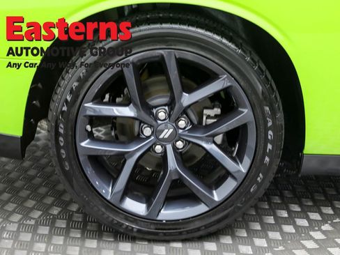 Used 2023 Dodge Challenger R/T w/ Plus Package image 28