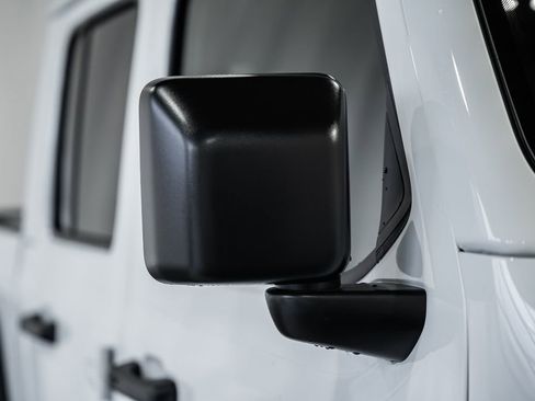 New 2026 Jeep Gladiator Mojave image 12