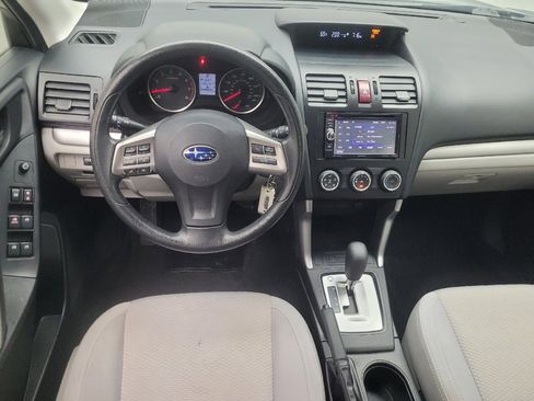 Used 2014 Subaru Forester 2.5i AWD/4WD image 22