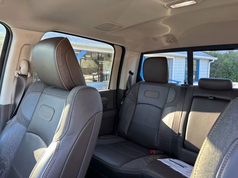 Used 2025 RAM 3500 Longhorn image 16