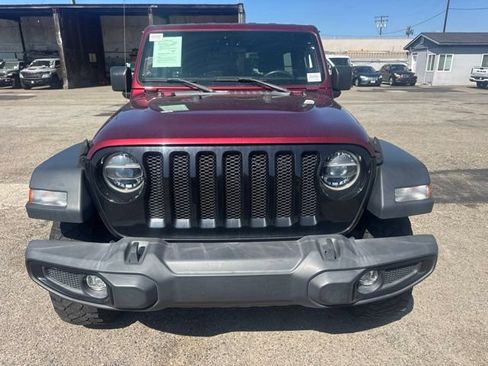 Used 2021 Jeep Wrangler Unlimited Sport AWD/4WD image 2