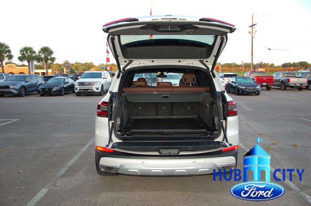 Used 2023 BMW X5 xDrive40i w/ Premium Package AWD/4WD image 22