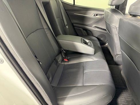 Used 2025 Toyota Camry XSE FWD image 28