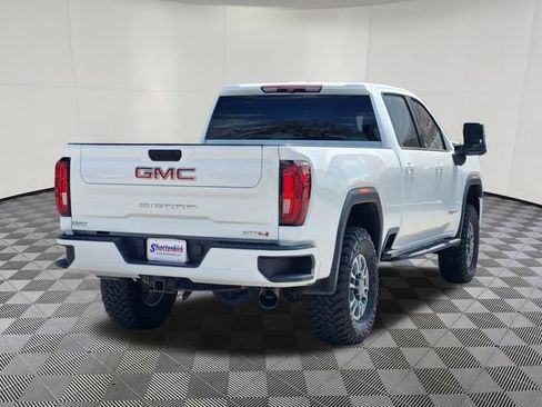 Used 2022 GMC Sierra 2500 AT4 w/ Gooseneck/5TH Wheel Package AWD/4WD image 3