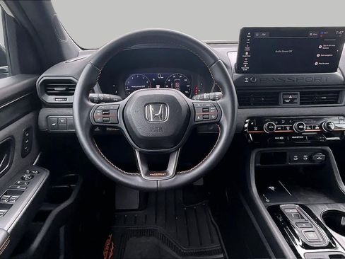 Used 2026 Honda Passport TrailSport image 6