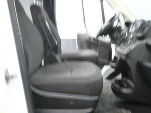 Used 2023 RAM ProMaster 2500 FWD image 10