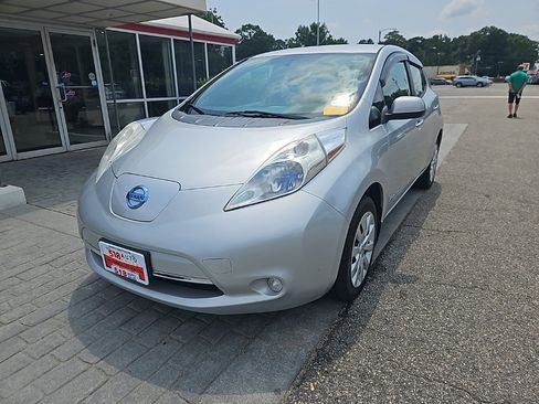 Used 2013 Nissan Leaf S image 2