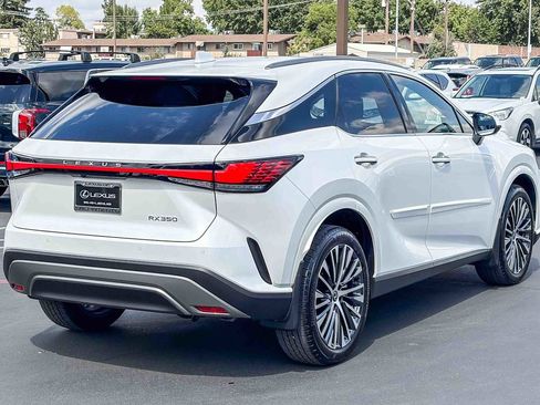 Certified 2026 Lexus RX 350 Premium Plus w/ Accessory Package (P2) FWD image 4