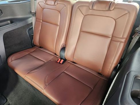 New 2026 Lincoln Aviator Reserve w/ Luxury Package image 16