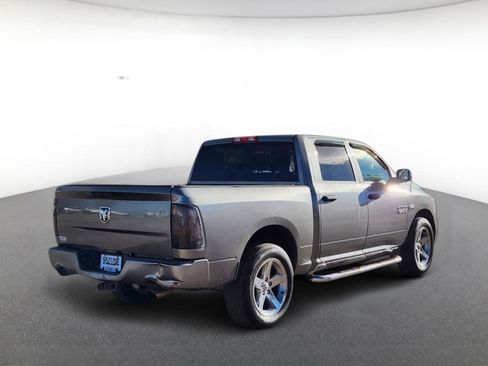 Used 2013 RAM 1500 Express AWD/4WD image 3