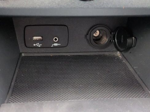 Certified 2023 Subaru Crosstrek 2.0i image 31