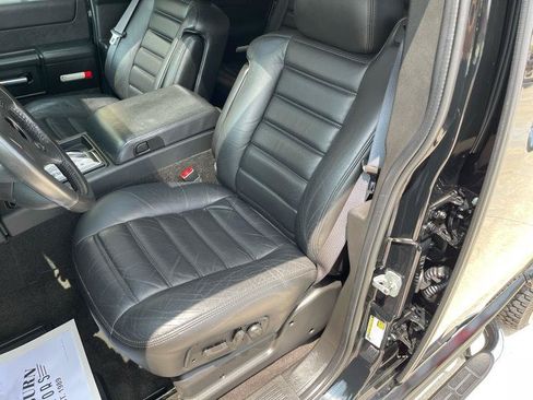 Used 2005 HUMMER H2 w/ Preferred Equipment Group AWD/4WD image 29