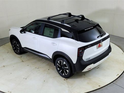New 2026 Nissan Kicks SV w/ Cold Weather Package AWD/4WD image 20