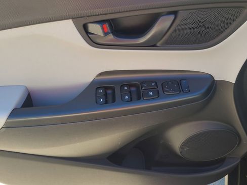 Used 2023 Hyundai Kona SEL w/ Cargo Package image 12