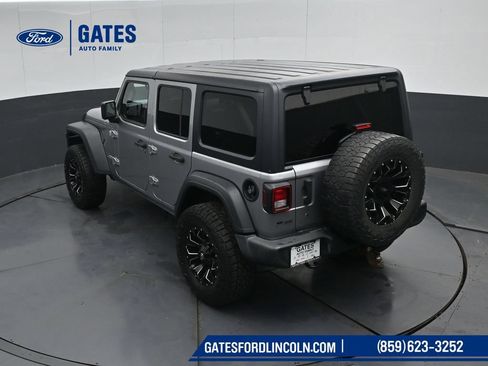 Used 2018 Jeep Wrangler Unlimited Sport AWD/4WD image 49