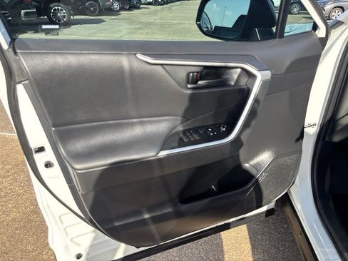 Used 2024 Toyota RAV4 LE FWD image 15