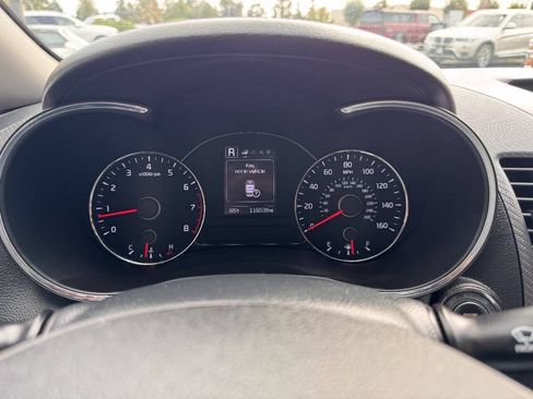 Used 2017 Kia Forte EX FWD image 37