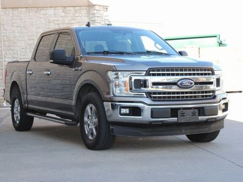 Used 2020 Ford F150 XLT w/ Equipment Group 302A Luxury image 2