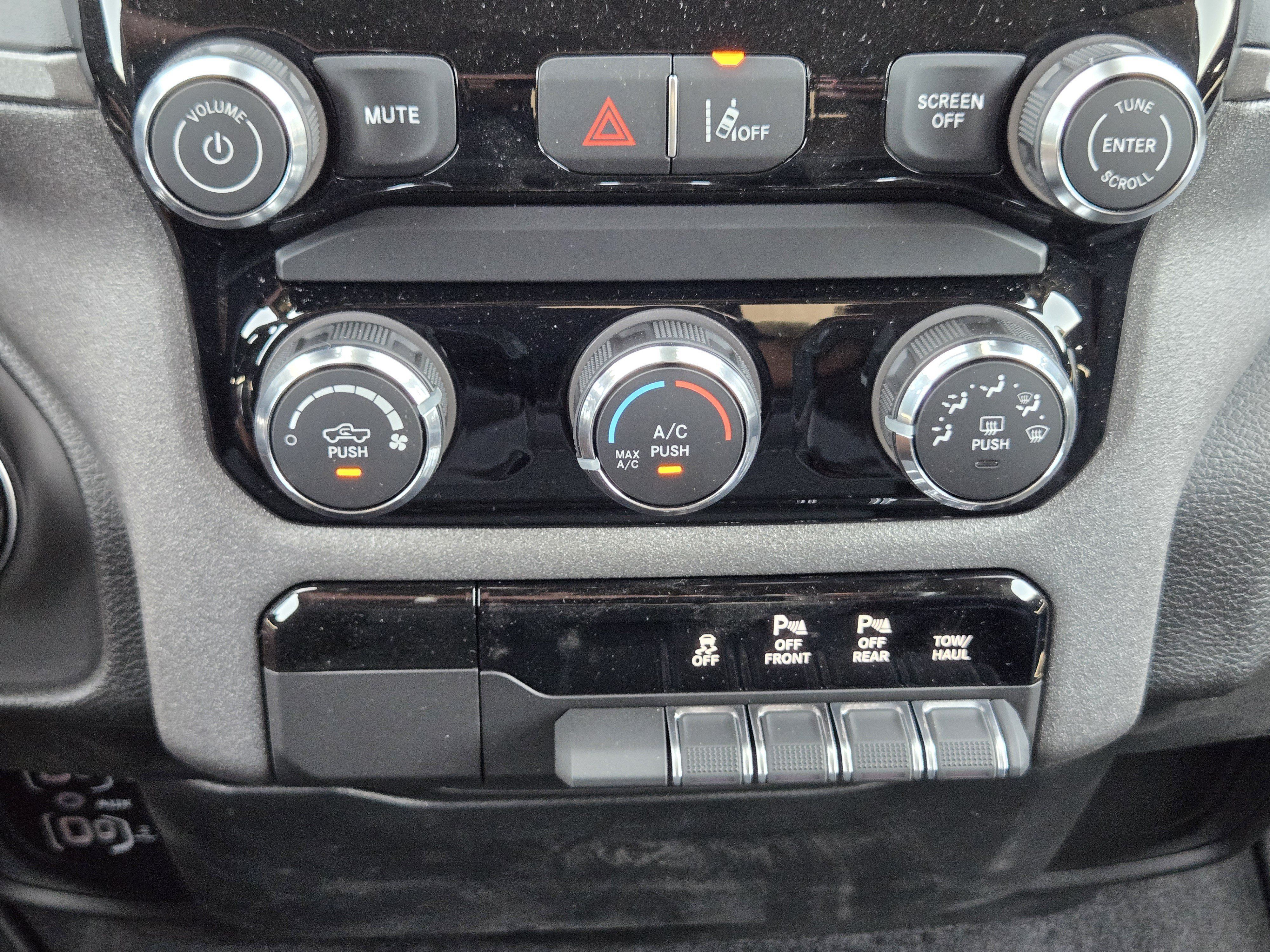 New 2026 RAM 1500 Express RWD image 15