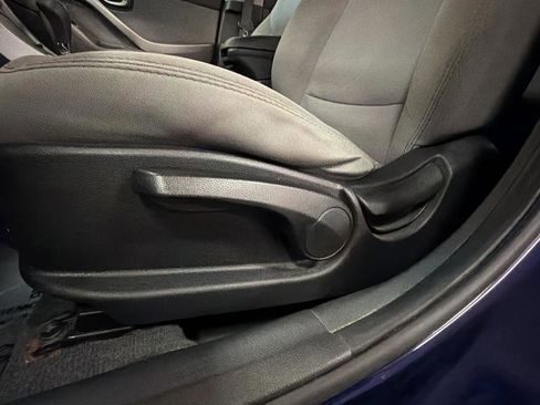 Used 2013 Hyundai Elantra GLS w/ Preferred Pkg FWD image 15