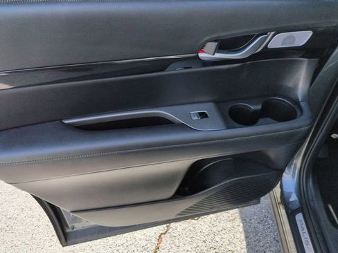 Used 2021 Hyundai Palisade Limited image 28