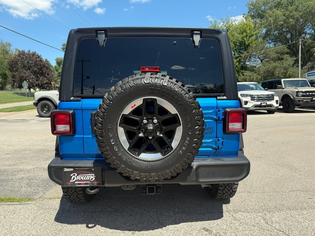 Used 2021 Jeep Wrangler Unlimited Sport AWD/4WD image 6