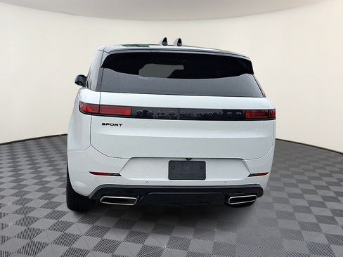 Certified 2024 Land Rover Range Rover Sport Dynamic SE AWD/4WD image 7