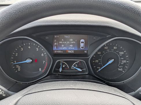 Used 2017 Ford Focus SEL FWD image 47