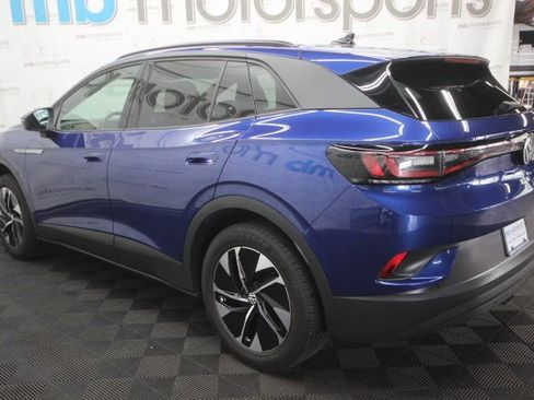 Used 2021 Volkswagen ID.4 Pro S image 3