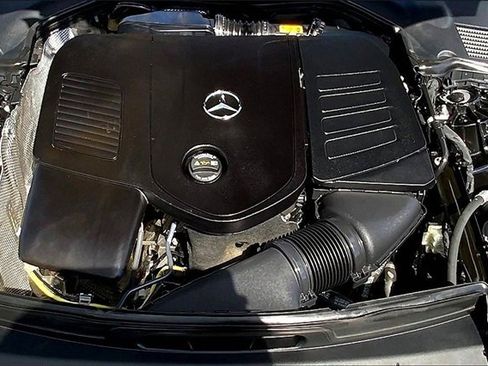 Used 2025 Mercedes-Benz C 300 4MATIC Sedan image 26
