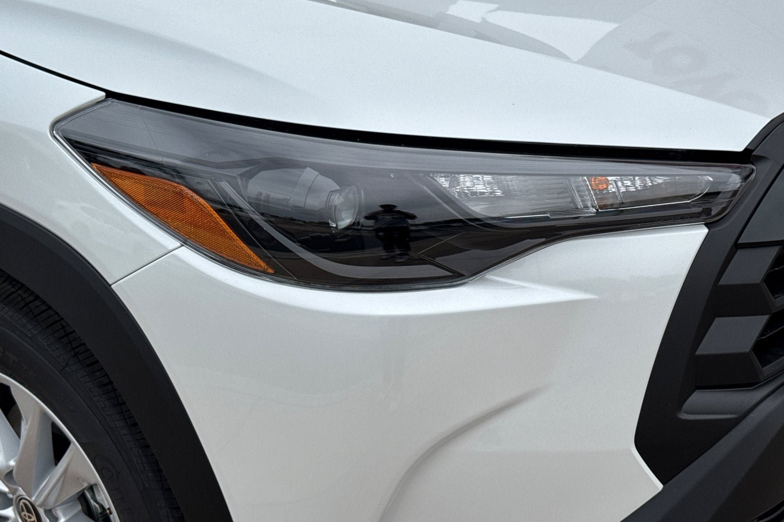 New 2026 Toyota Corolla Cross LE AWD/4WD image 29