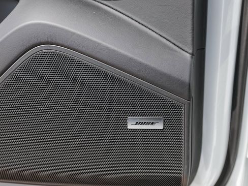 New 2025 Porsche Cayenne S image 22