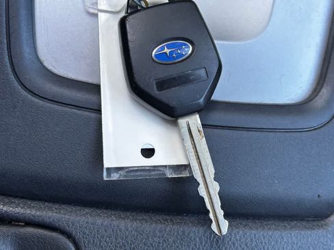 Used 2017 Subaru Forester 2.5i Premium w/ Popular Package #2A AWD/4WD image 21